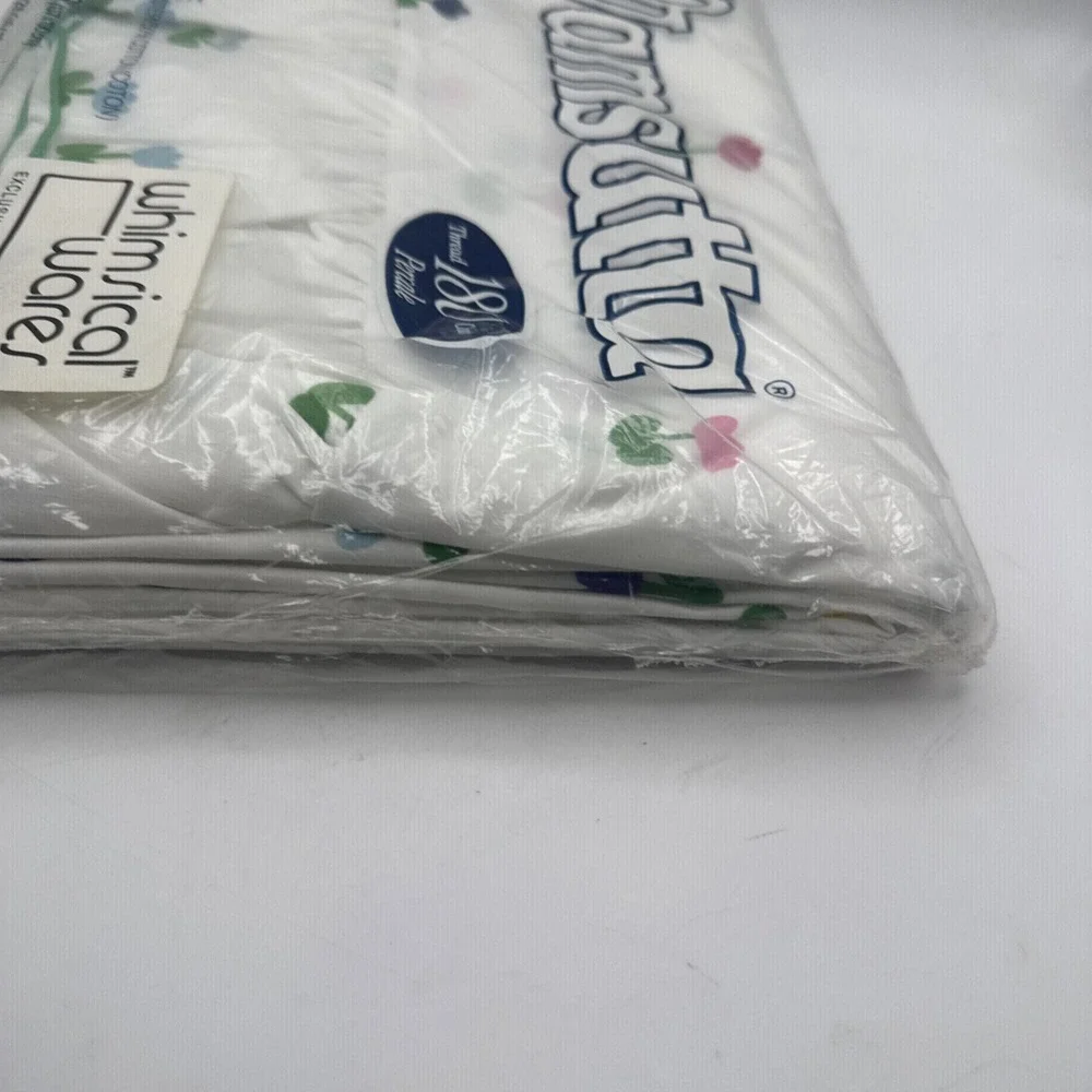 Vintage 70s Sheet Wamsutta Buttercups FULL FLAT White Floral Tulips Ruffle USA